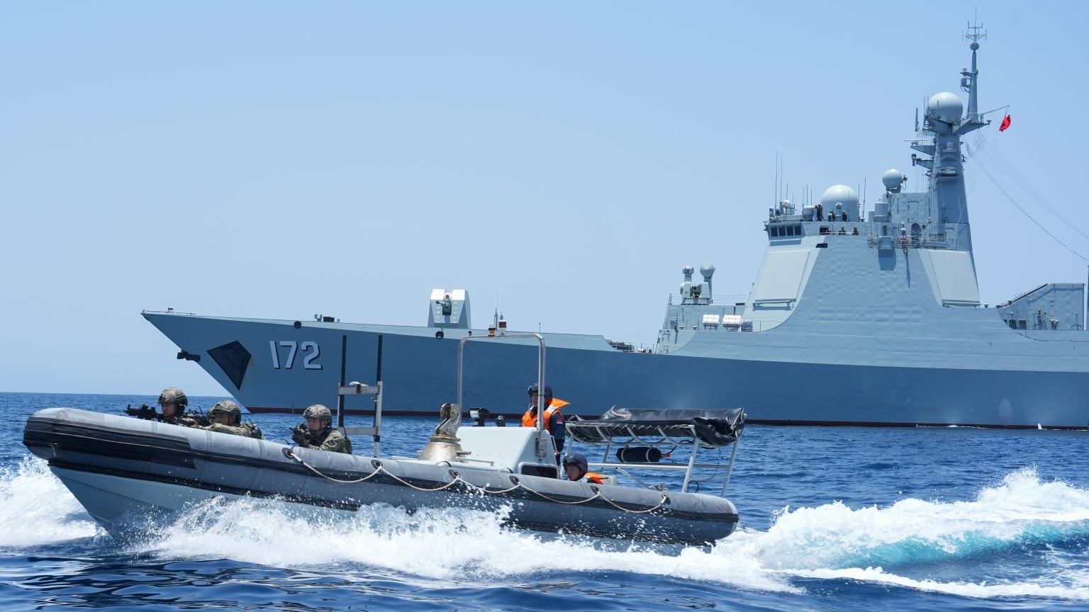 49th Chinese Naval Escort Task Force trains in waters off Somalia