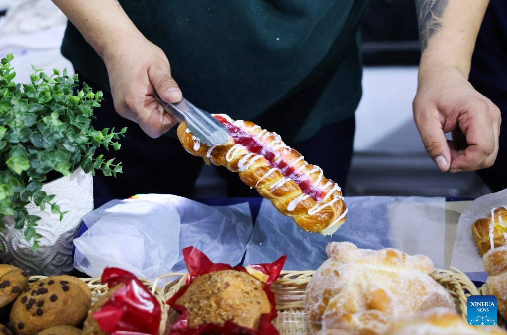 1st Mexican Sweet Bread Festival held in Mexico City