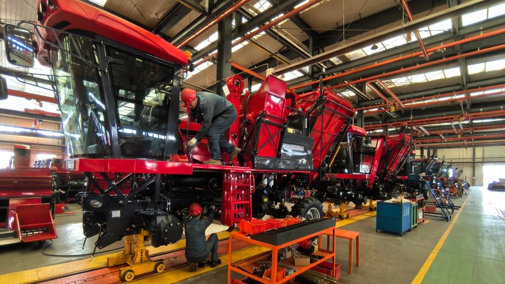 Smart gears open new possibilities in China's fields