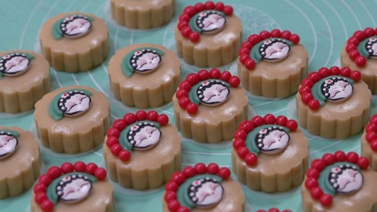 Handcrafted Mid-Autumn mooncakes take shape in Jinhua