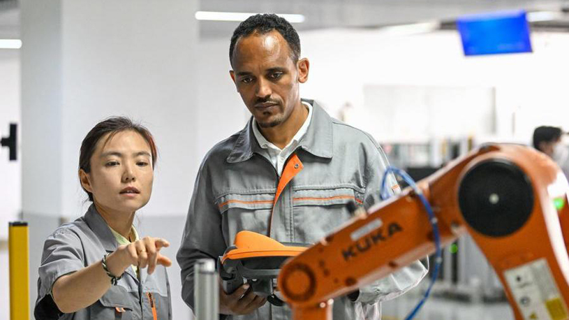 China-Africa cooperation in vocational education builds skills, opens opportunities