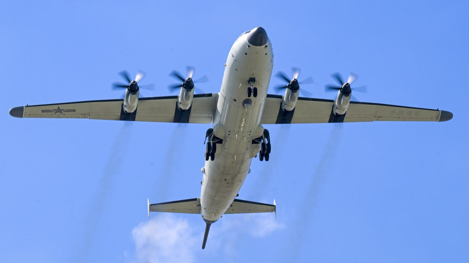 Anti-submarine patrol aircraft takes off for training