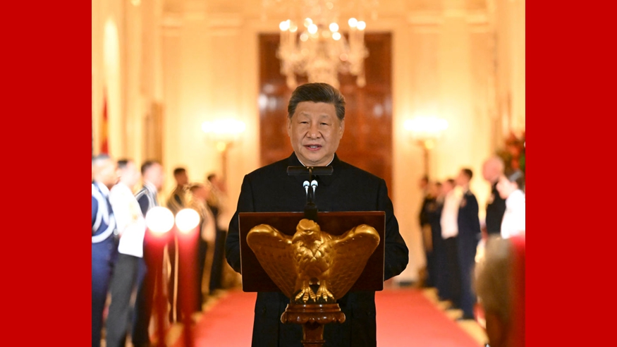 Xi attends state dinner held by Trump