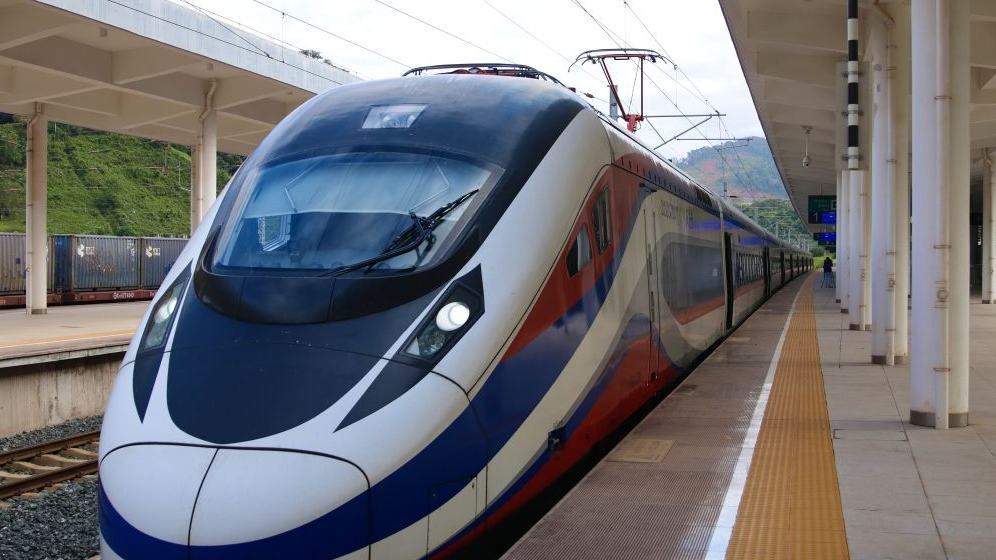 China-Laos Railway launches new service for convenient northern travel