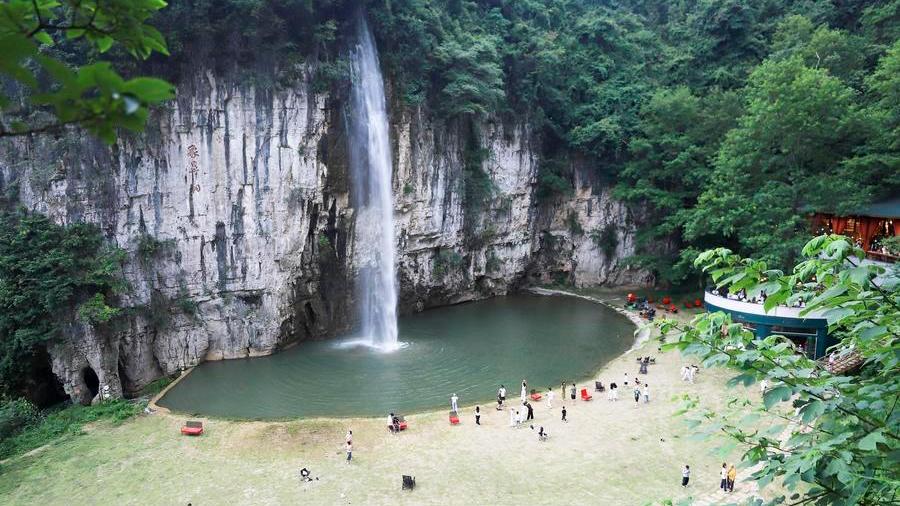 China's retirees embrace seasonal home rather than check-in tourism