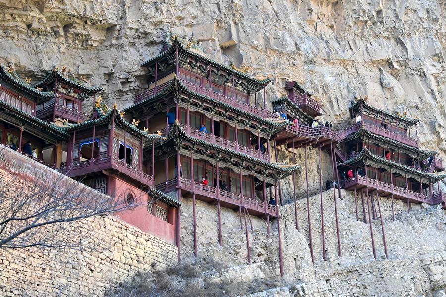 This photo taken on Feb. 28, 2025 shows the Hanging Temple, or Xuankong Temple, in Hunyuan County, Datong City in north China's Shanxi Province. (Xinhua/Yang Chenguang)