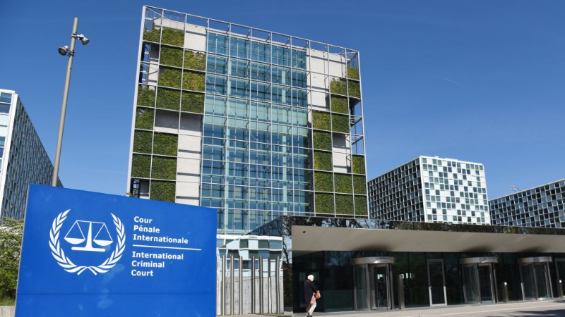 ICC says U.S. sanctions "obstruct course of justice"