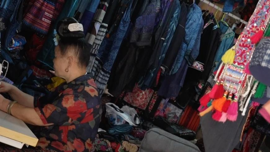 Treasure hunting at an intangible cultural heritage market