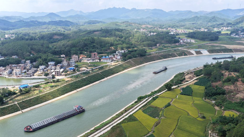 Cargo throughput of Pinglu Canal surpasses 1 mln tonnes in S China's Guangxi