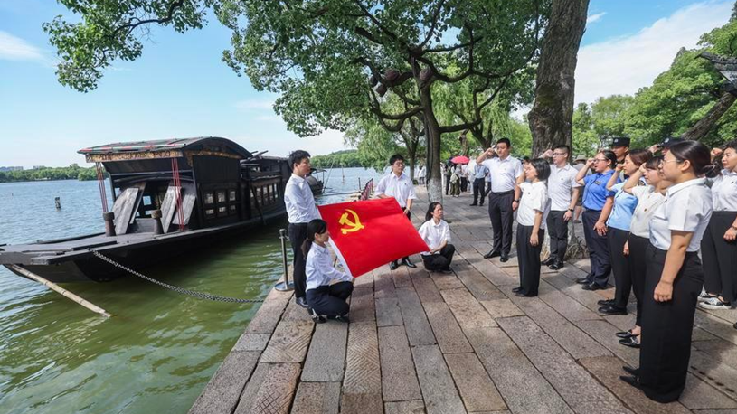 Explainer: How a ruling party rules itself -- CPC's perspective
